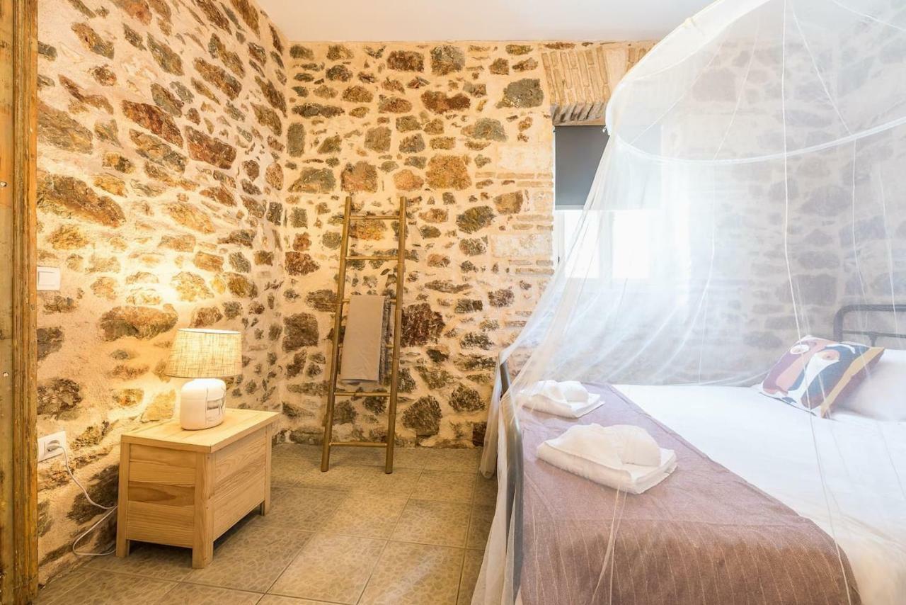 Apartment Stone House Under Acropolis *