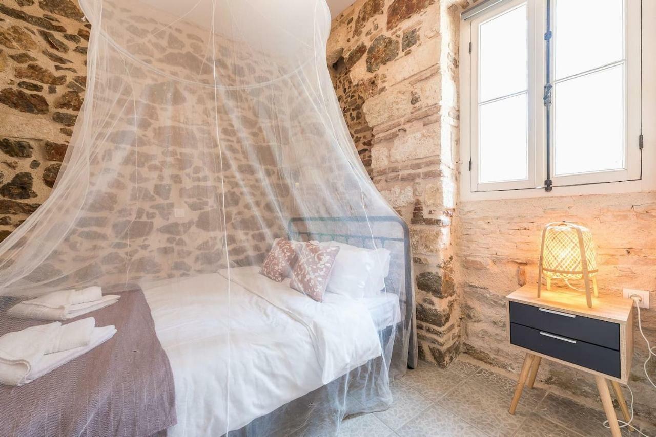 Stone House Under Acropolis Apartment *