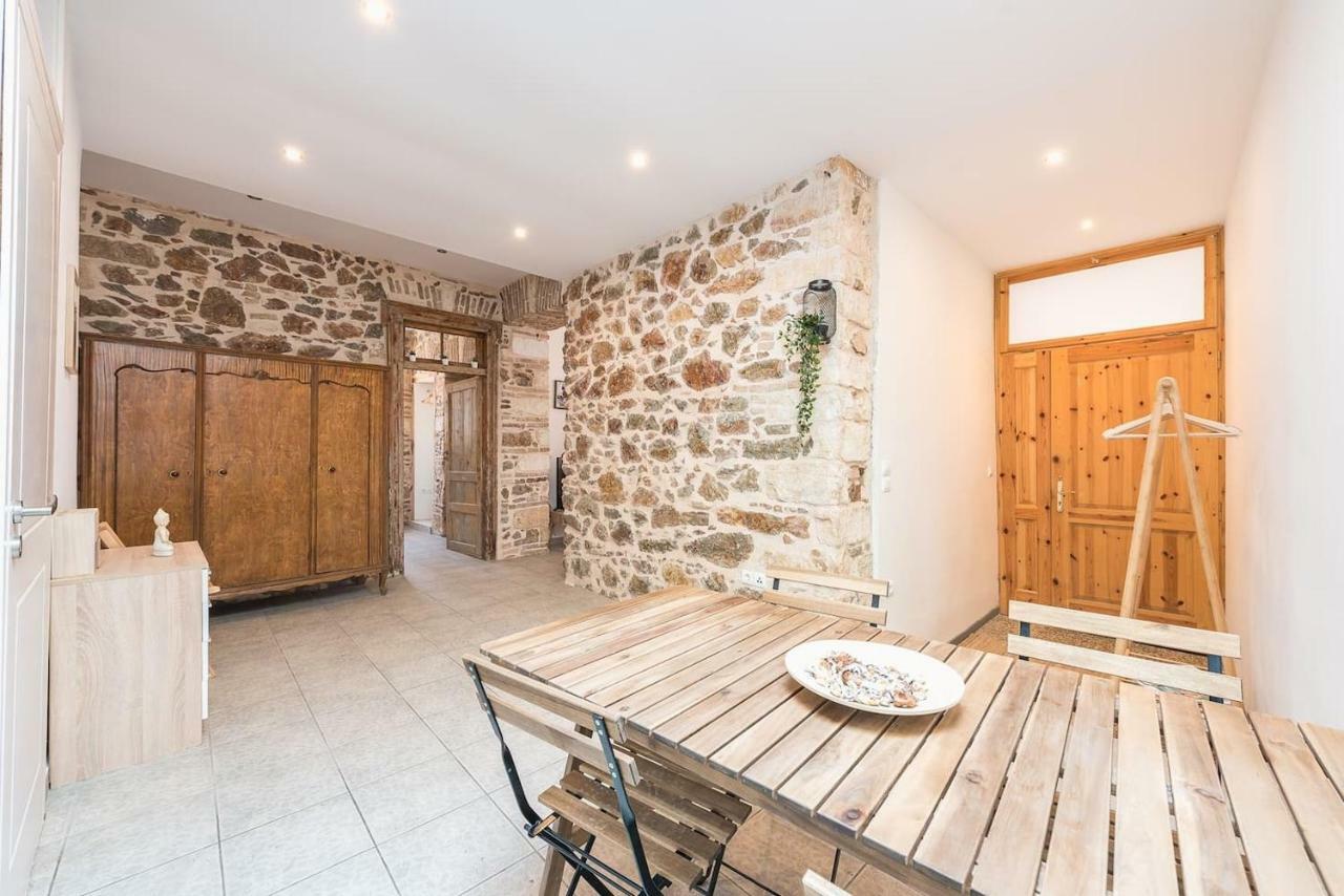 Apartment Stone House Under Acropolis Athens